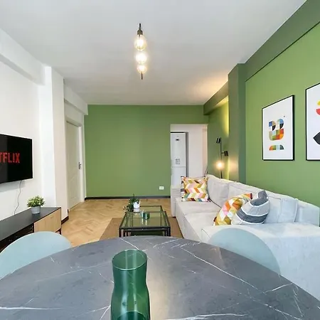 Consensus - Calea Victoriei * Bucareste