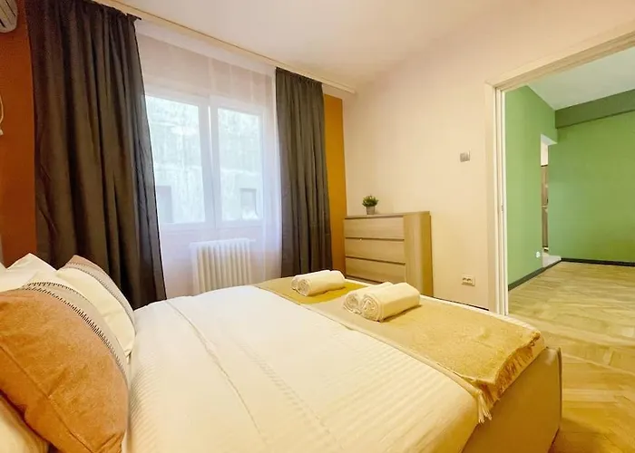 Consensus - Calea Victoriei